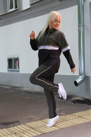 90078dc0-df48-4dba-9fb6-19d5d7314901